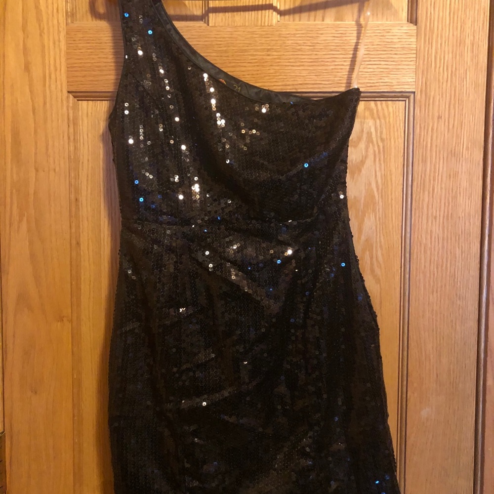 Forever 21 one shoulder sequin mini dress